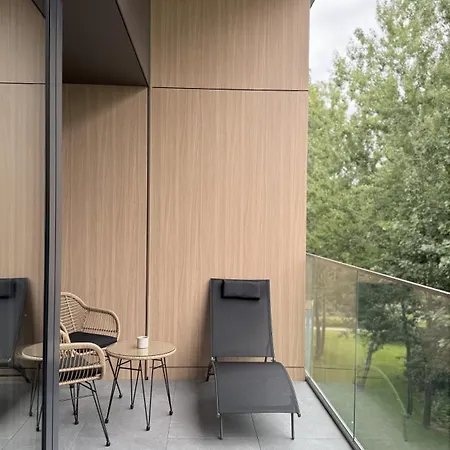 Omega New 아파트 *